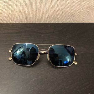 Oliver People’s blue unisex sunglasses